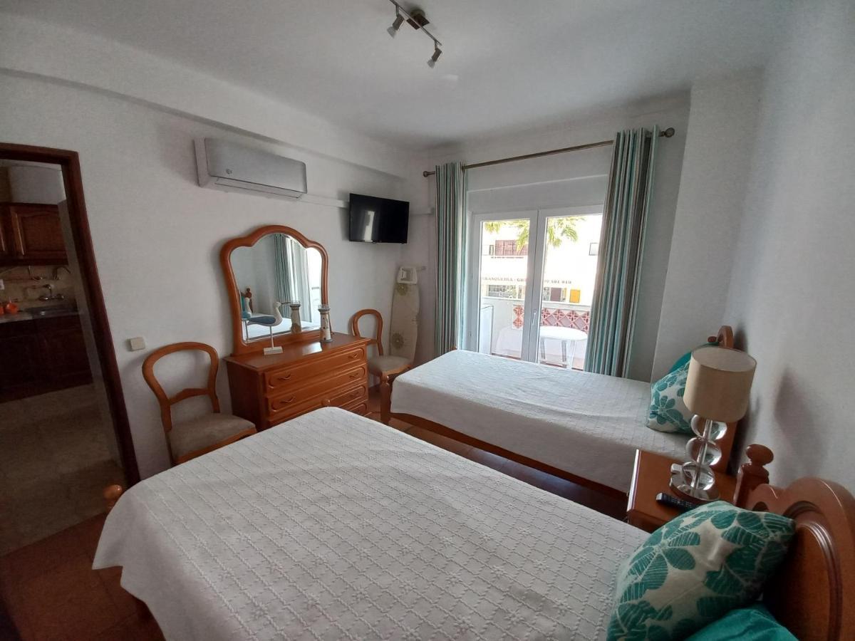 Regueiro Quarteira Beach Apartment Экстерьер фото