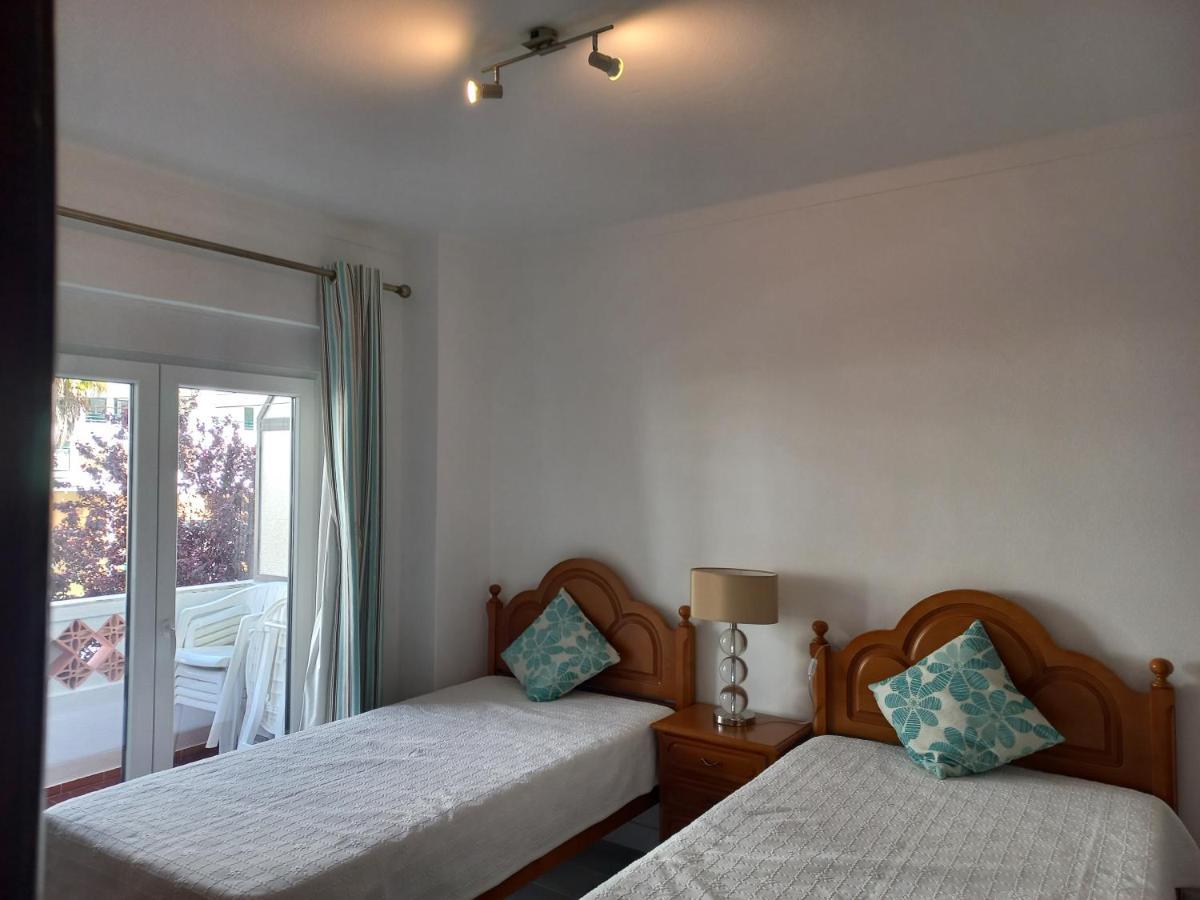 Regueiro Quarteira Beach Apartment Экстерьер фото
