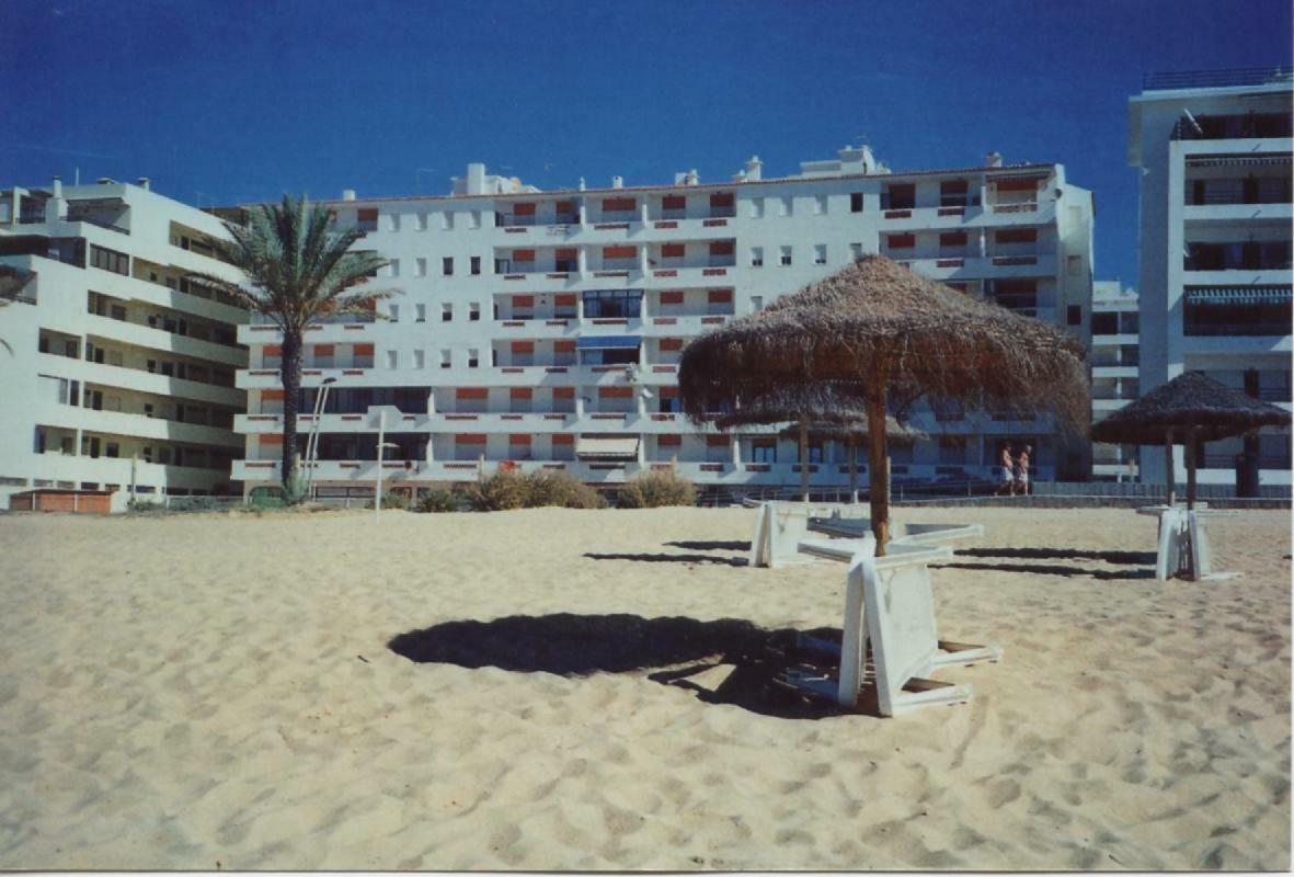 Regueiro Quarteira Beach Apartment Экстерьер фото
